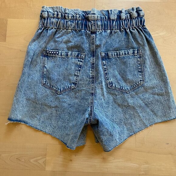 𝅺BLANK Nyc Bnwot Womens Paperbag Jean Shorts Drawstring Cutoff Acid Wash - Picture 4 of 6